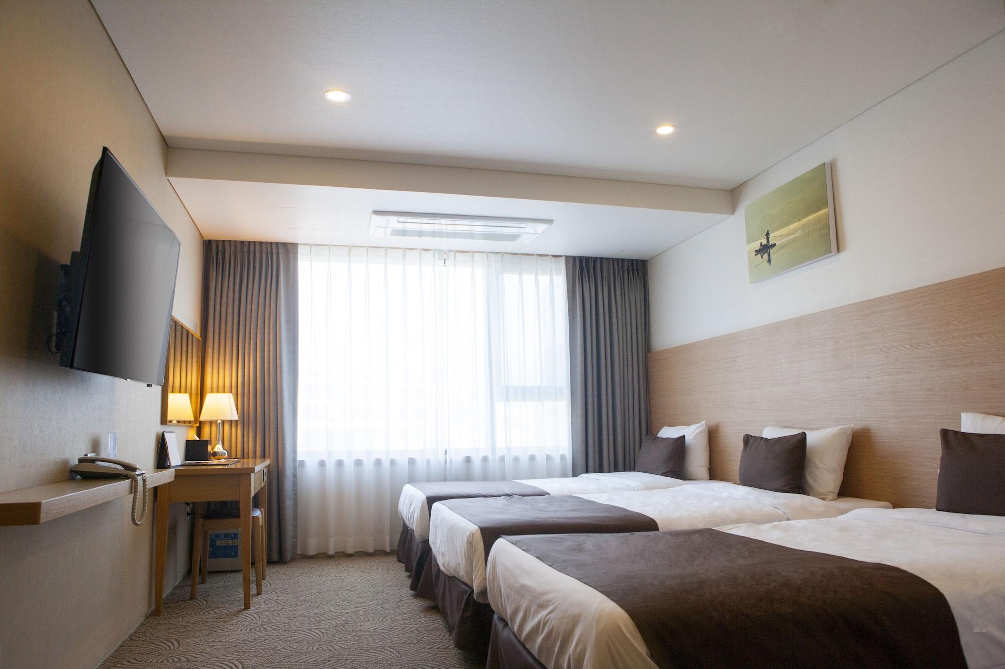 Benikea Jungmun Hotel Seogwipo Exterior photo
